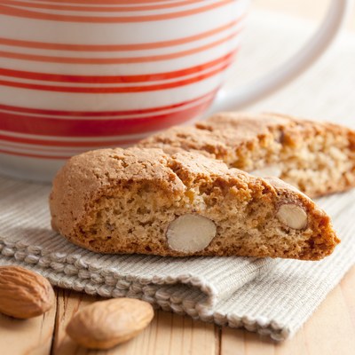 Amorpolenta Cantucci