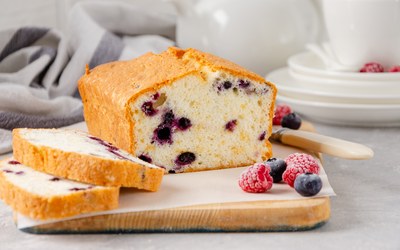 Dolce Yogo Plumcake ai frutti di bosco