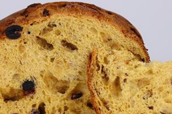 Panaton e Prokorn Panettone cremino pistacchio e amarene