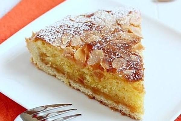 Frutta Più Albicocca 70% Torta Frangipane