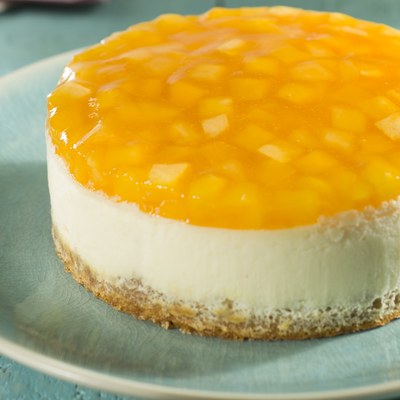 Fruitful Filling Mango Cheesecake