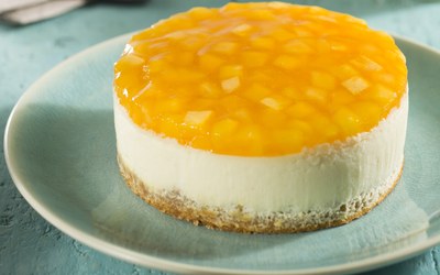 Fruitful Filling Mango Cheesecake